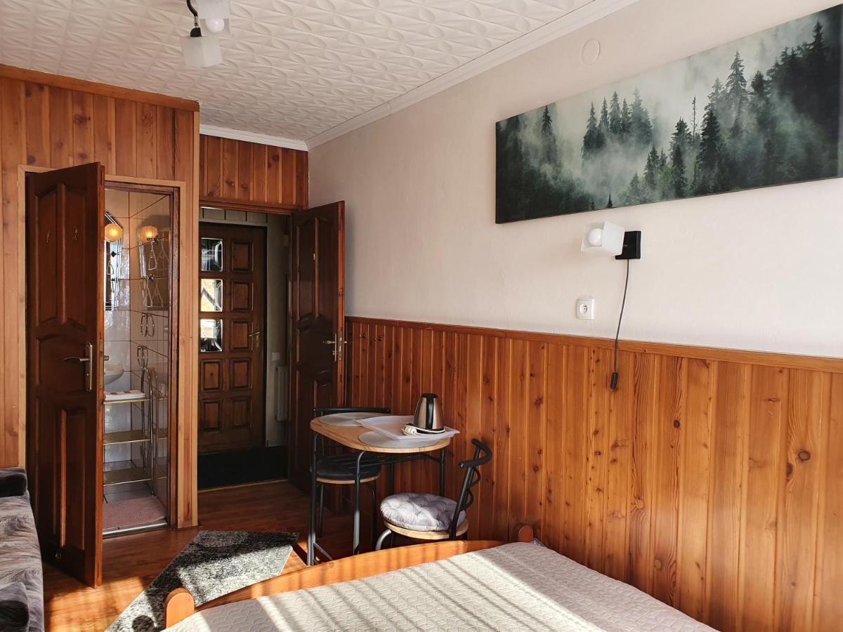 Pokoje Goscinne Angelika Wisła Esterno foto
