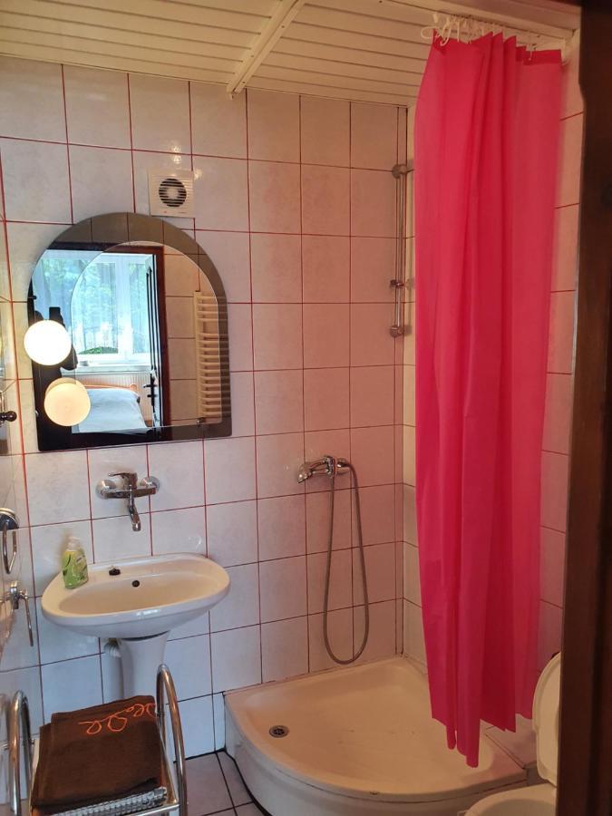 Pokoje Goscinne Angelika Wisła Esterno foto